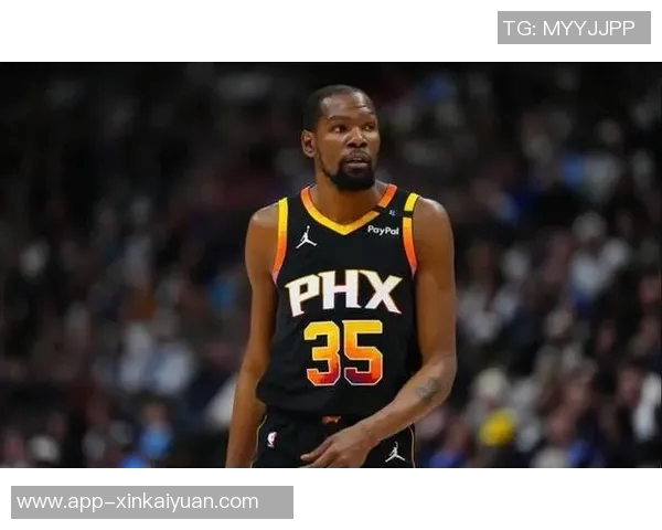 杜兰特强调沟通在逆转胜利中的关键作用与球队团结的重要性