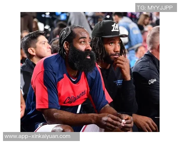 快船重建之际哈登与小卡谁更值得留下白巧克力给出独到见解 快船重建之际哈登与小卡谁更值得留下白巧克力给出独到见解