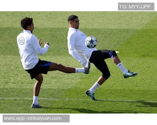 巴黎对阵里尔首发阵容揭晓巴尔科拉领衔门德斯阿什拉夫待命吉鲁出战