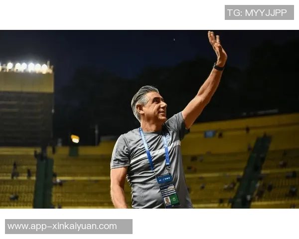 热巴赞希罗得分能力强调教练在球队表现中的重要作用 热巴赞希罗得分能力强调教练在球队表现中的重要作用